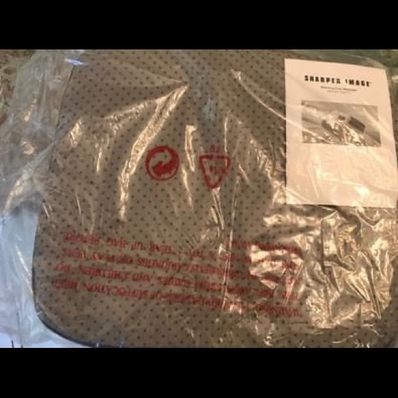 Brand new Sharper Image Warming Foot Massager - Picture 3 of 3